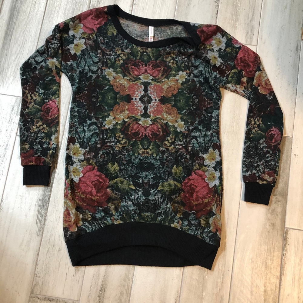 Floral Long Sleeve Blouse